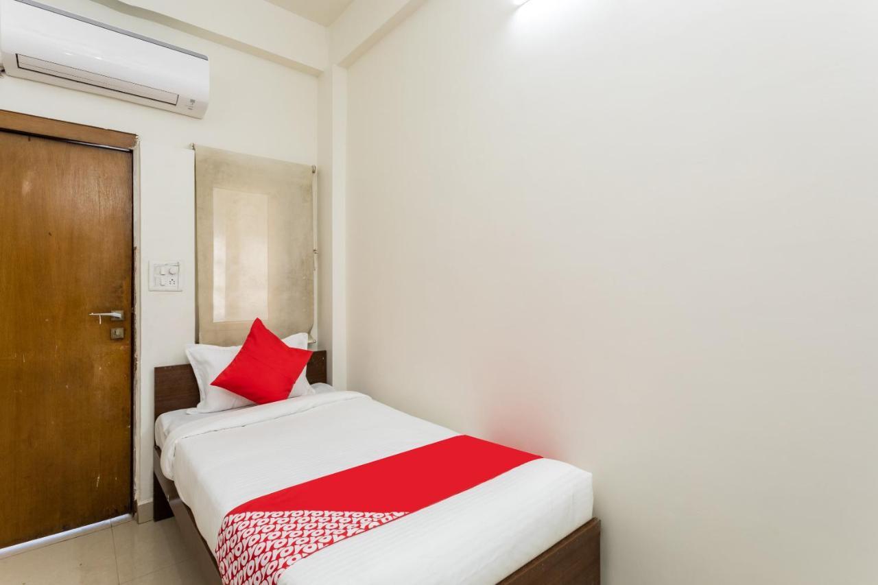 Capital O 47403 Hotel Manjeet Bhopál Kültér fotó