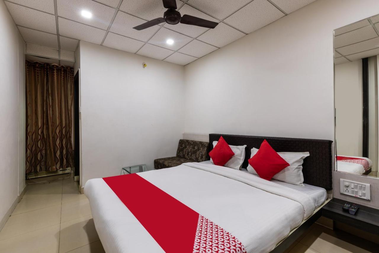 Capital O 47403 Hotel Manjeet Bhopál Kültér fotó