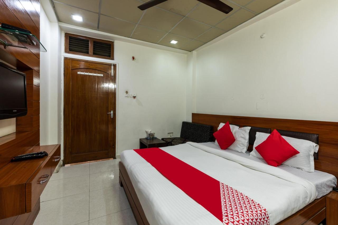 Capital O 47403 Hotel Manjeet Bhopál Kültér fotó